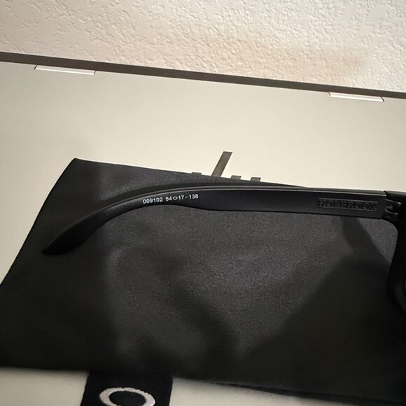 OO9102 Oakley Holbrook USA Flag Collection Green Reflective Lenses - Picture 8 of 8